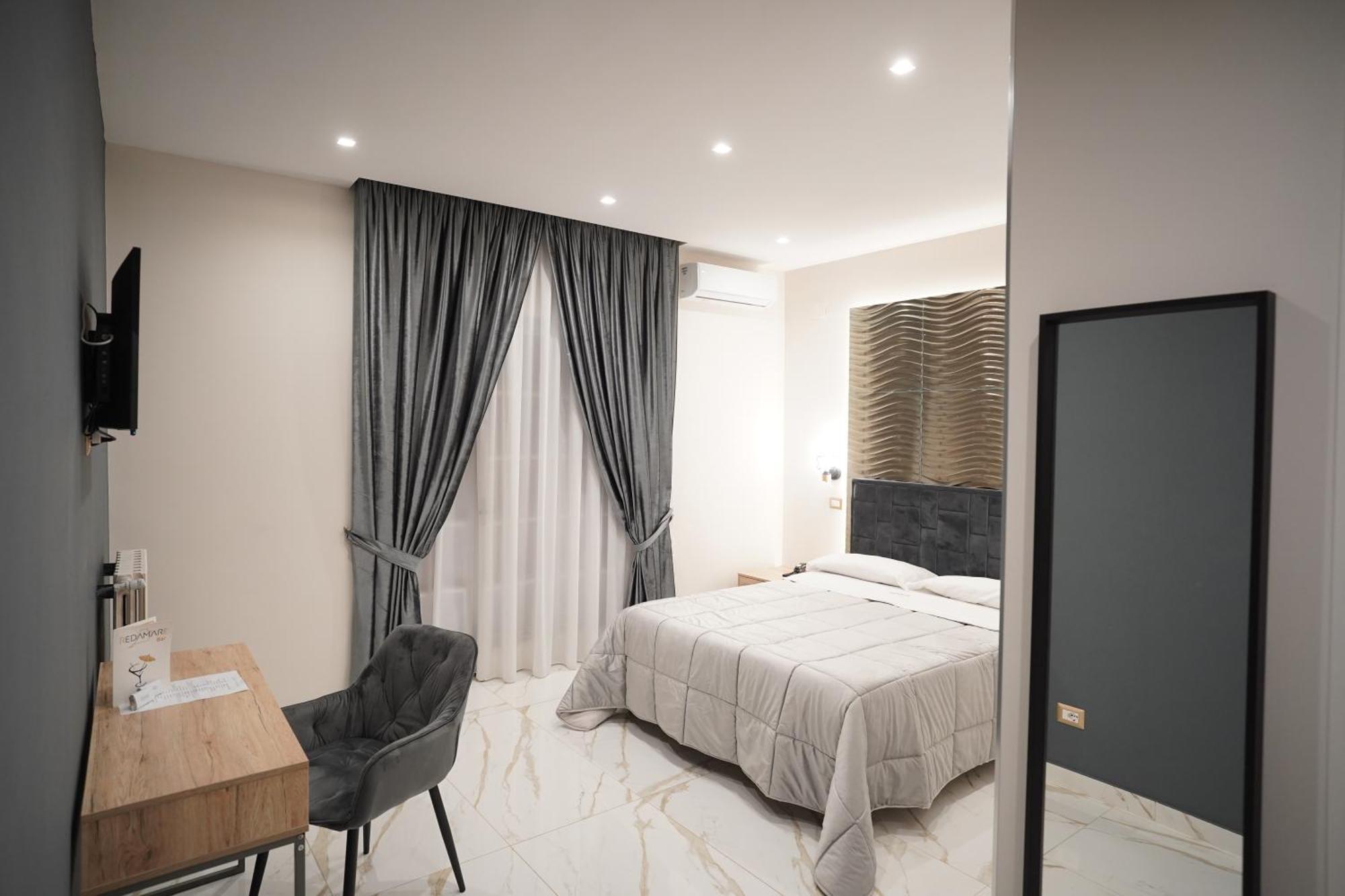 Redamare Suite Lago Patria Exterior photo